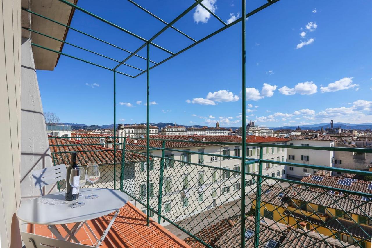 Апартаменти Penthouse With Big Terrace In Oltrarno Флоренція Екстер'єр фото